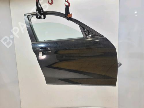 Used Right front door BMW 1 (F20) 114 d (95 hp) 29624030