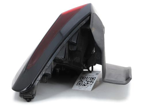 Right taillight PEUGEOT 3008 II SUV (MC_, MR_, MJ_, M4_) 1.5 BlueHDi 130 | BP28366384C35 
