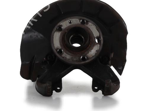 Achsschenkel links vorne für VW POLO IV (9N_, 9A_) 1.4 TDI (70 hp) 31326590