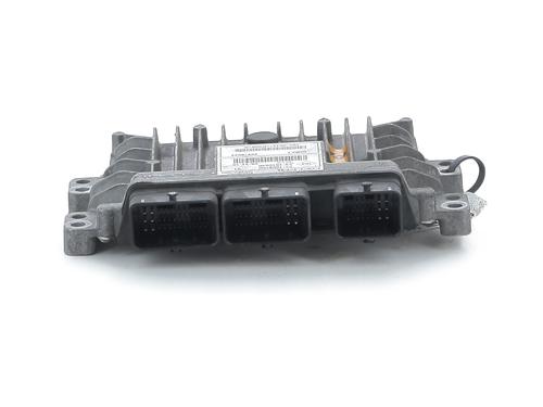 engine-control-unit-ecu-renault-clio-iii-br01-cr01-2005-2006-2007-2008-2009-2010-2011-2012-2013-2014-31937393 main image