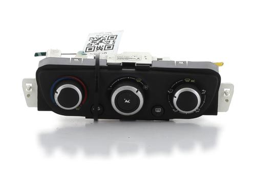 Used Climate control RENAULT MEGANE III Hatchback (BZ0/1_, B3_) 1.5 dCi (BZ0C) (90 hp) 29849014