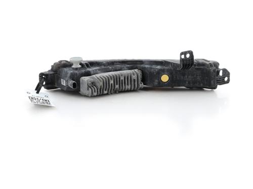 Left front fog light JAGUAR F-PACE (X761) 2.0 TD4 AWD | BP37191519C30 - Image 3