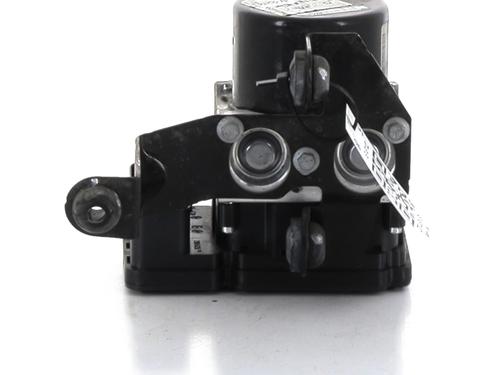 Used ABS pump FORD FOCUS III [2010-2020]  33166140