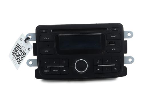 radio-dacia-sandero-ii-2012-31913461 main image