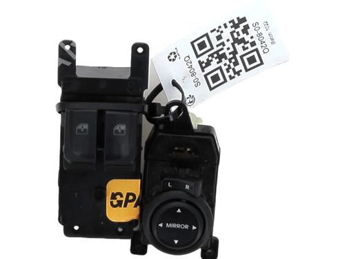 Used Left front window switch HYUNDAI i20 I (PB, PBT) [2008-2015]  28533453