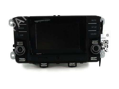 Used Radio VW POLO V (6R1, 6C1) 1.4 TDI (75 hp) 24813922