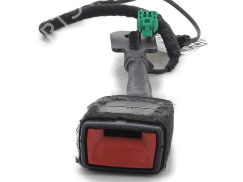 Used Seat buckle FIAT 500X (334_) 1.3 (334.AXR11) (150 hp) 30141132