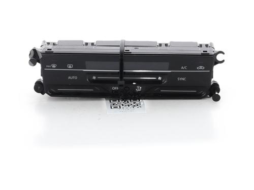 Used Climate control Climate control 38496406 38496406