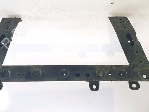 Crossmember RENAULT CLIO IV (BH_) 0.9 TCe 90 (BHNF, BHMA, BHMH, BHJK, BHJR) | BP29198422C162 