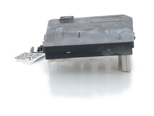 fuse-box-renault-scenic-ii-jm01_-2003-2004-2005-2006-2007-2008-2009-2010-31845182 main image