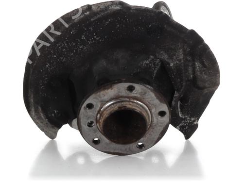 Used Right front steering knuckle BMW 1 (E87) 118 d (122 hp) 32006539