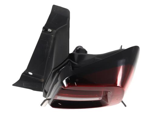 right-taillight-fiat-500e-332_-2020-37506295 main image
