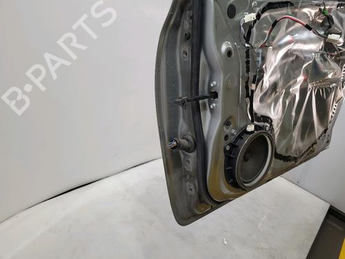 Right front door TOYOTA YARIS (_P9_) 1.4 D-4D (NLP90_, NLP90R) | BP28177263C3 