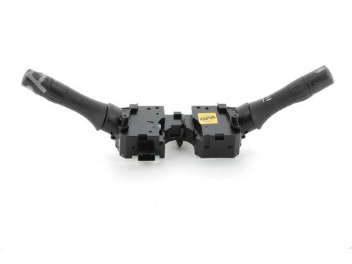 Used Switch NISSAN NOTE (E12) 1.5 dCi (90 hp) 15243677