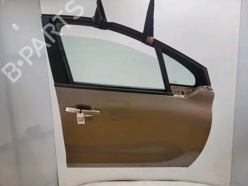 Dør højre fortil PEUGEOT 208 I (CA_, CC_) 1.6 HDi (92 hp) 32285102