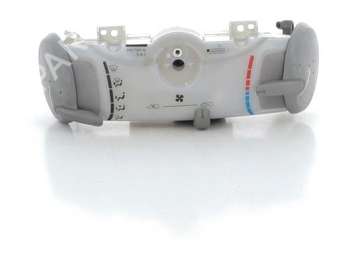 Used Climate control TOYOTA AYGO (_B1_) 1.4 D-4D (WNB10_, WNB10R) (54 hp) 30800403