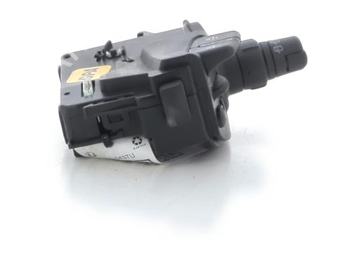 switch-renault-clio-iii-br01-cr01-2005-2006-2007-2008-2009-2010-2011-2012-2013-2014-32434246 main image