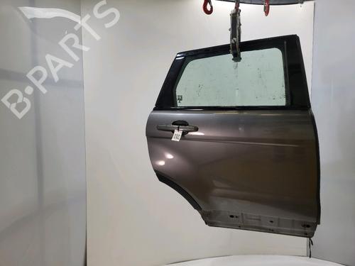right-rear-door-land-rover-range-rover-evoque-l538-2011-2012-2013-2014-2015-2016-2017-2018-2019-36853771 main image