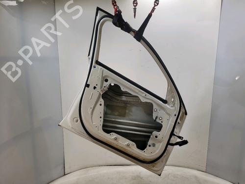 Left front door BMW 1 (F40) 118 d | BP32279417C2