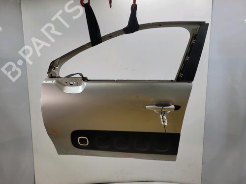 Used Left front door CITROËN C3 III (SX) 1.2 VTi 82 (82 hp) 30868980