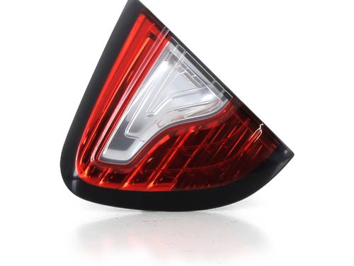 Farolim direito da mala RENAULT CAPTUR I (J5_, H5_) 1.5 dCi 90 (J5N4, J5M5, J5MW, J5M6, J5AL, J5AJ) (90 hp) 32152445