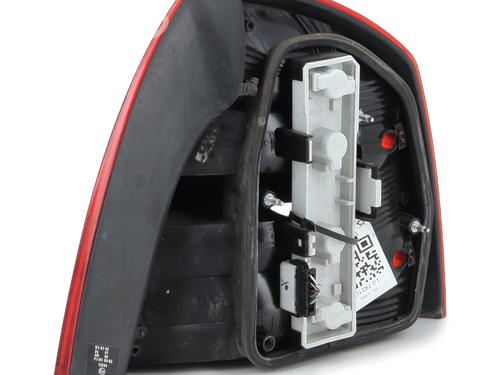 Left taillight SKODA OCTAVIA II (1Z3) 1.6 TDI | BP24872068C34 