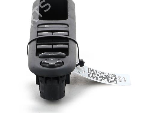 Left front window switch PEUGEOT 3008 I MPV (0U_) 1.6 BlueHDi 120 | BP37281346I27 - Image 3