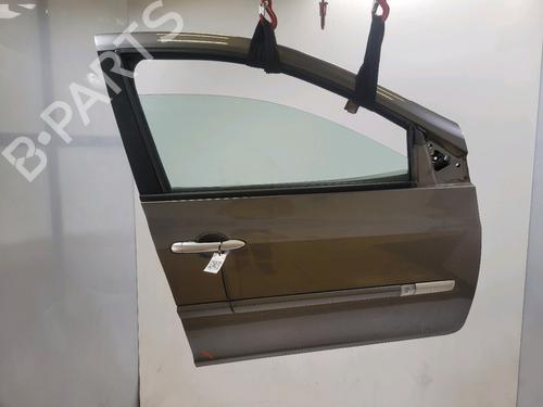 Used Right front door Right front door 39460978 39460978