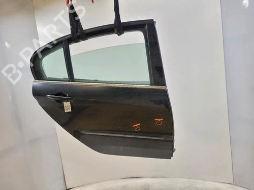 Used Right rear door Right rear door RENAULT LAGUNA III (BT0/1) 2.0 dCi (BT07, BT0J, BT14, BT1A, BT1S) (131 hp) 35940938 35940938
