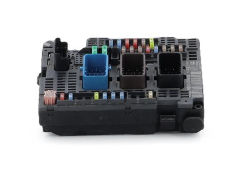 Used Fuse box Fuse box CITROËN C4 II (NC_) 1.6 BlueHDi 120 (120 hp) 39898886 39898886