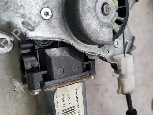 Rudehejsemekanisme Højre foran NISSAN NOTE (E11, NE11) 1.5 dCi (86 hp) 27915465