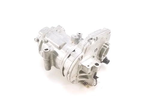 Compressore A/C RENAULT CLIO V (B7_) 1.6 E-TECH 140 (B7MU) (140 hp) 12096414