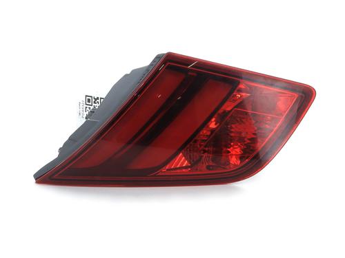 Used Right tailgate light PEUGEOT 308 II (LB_, LP_, LW_, LH_, L3_) 1.2 THP 130 (131 hp) 31749303