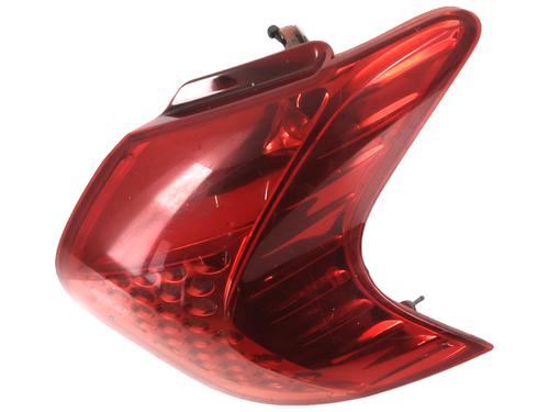 Used Right taillight Right taillight PEUGEOT 3008 I MPV (0U_) 1.6 HDi (112 hp) 32513615 32513615