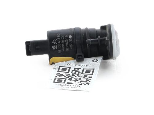Pompetta lavavetri Pompetta lavavetri PEUGEOT 3008 II SUV (MC_, MR_, MJ_, M4_) 1.5 BlueHDi 130 (131 hp) 36777451 36777451