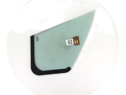 front-left-quarter-glass-renault-trafic-iii-van-fg_-2014-34112075 main image