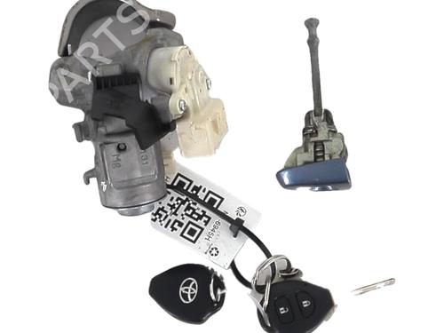 Used Ignition barrel Ignition barrel TOYOTA RAV 4 III (_A3_) 2.2 D 4WD (ALA30_, ALA30R) (136 hp) 33261600 33261600