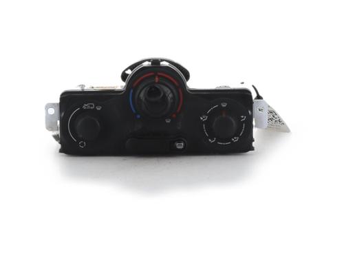 Used Climate control Climate control RENAULT KANGOO Express (FW0/1_) 1.5 dCi 75 (FW07, FW10, FW04) (75 hp) 40520950 40520950