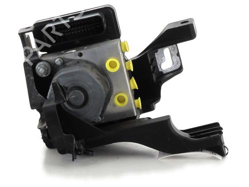 Used ABS pump OPEL MERIVA B MPV (S10) 1.4 (75) (100 hp) 28686734
