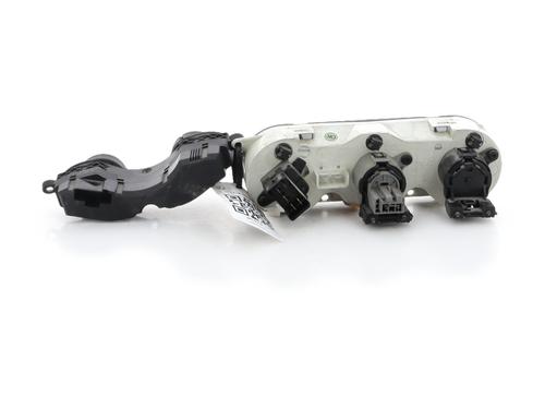 Climate control FORD TRANSIT CONNECT (P65_, P70_, P80_) 1.8 TDCi | BP40171791I5 - Image 2