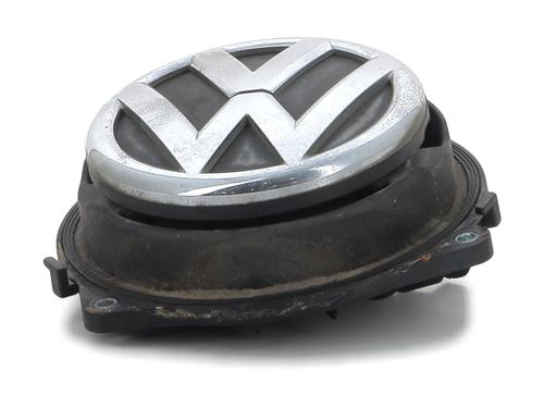 Używane Klamka klapy tylnej / bagażnika VW GOLF VI (5K1) [2008-2014]  28160672