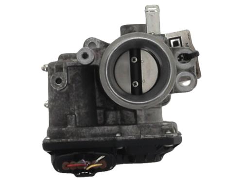 Used Throttle body TOYOTA YARIS (_P9_) 1.3 VVT-i (SCP90_, SCP90R) (87 hp) 29552353