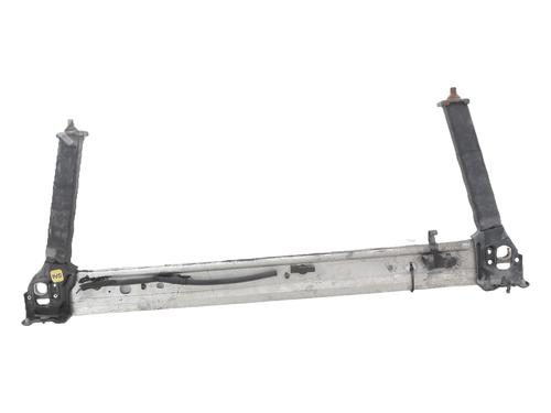 Used Crossmember Crossmember RENAULT MEGANE III Hatchback (BZ0/1_, B3_) 1.5 dCi (BZ09, BZ0D, BZ1W, BZ29, BZ14) (110 hp) 39704788 39704788