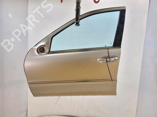 Used Left front door Left front door MERCEDES-BENZ C-CLASS (W203) C 220 CDI (203.008) (150 hp) 34261703 34261703