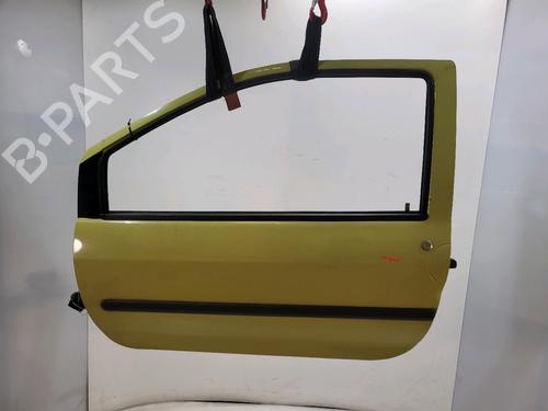 Used Left front door RENAULT TWINGO I (C06_) 1.2 (C066, C068) (58 hp) 32013545