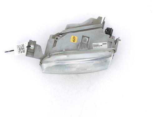 Left headlight FIAT PUNTO Convertible (176_) 90 1.6 | BP16033852C28