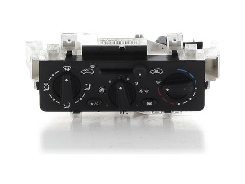 Used Climate control CITROËN C3 I (FC_, FN_) 1.4 i (73 hp) 31821874