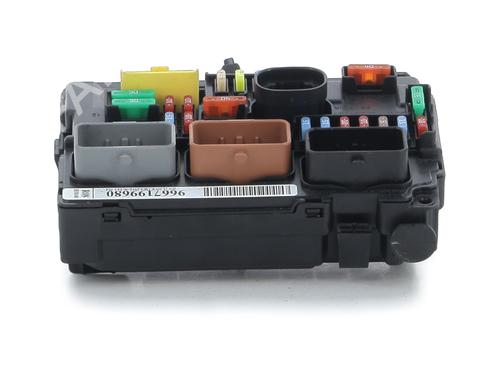 fuse-box-citroen-c3-ii-sc_-2009-33280677 main image