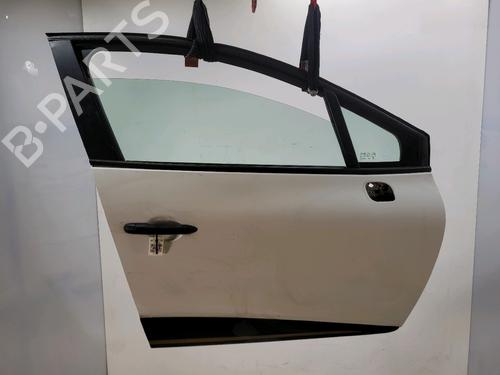 right-front-door-renault-clio-iv-bh_-2012-2013-2014-2015-2016-2017-2018-2019-2020-2021-31985767 main image