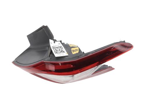 Used Right taillight PEUGEOT 308 II (LB_, LP_, LW_, LH_, L3_) 1.6 HDi / BlueHDi 115 (115 hp) 32842778
